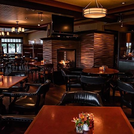 Salt Spring Inn Ганг Екстер'єр фото