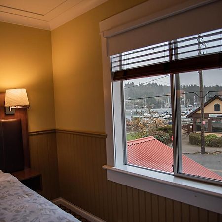 Salt Spring Inn Ганг Екстер'єр фото