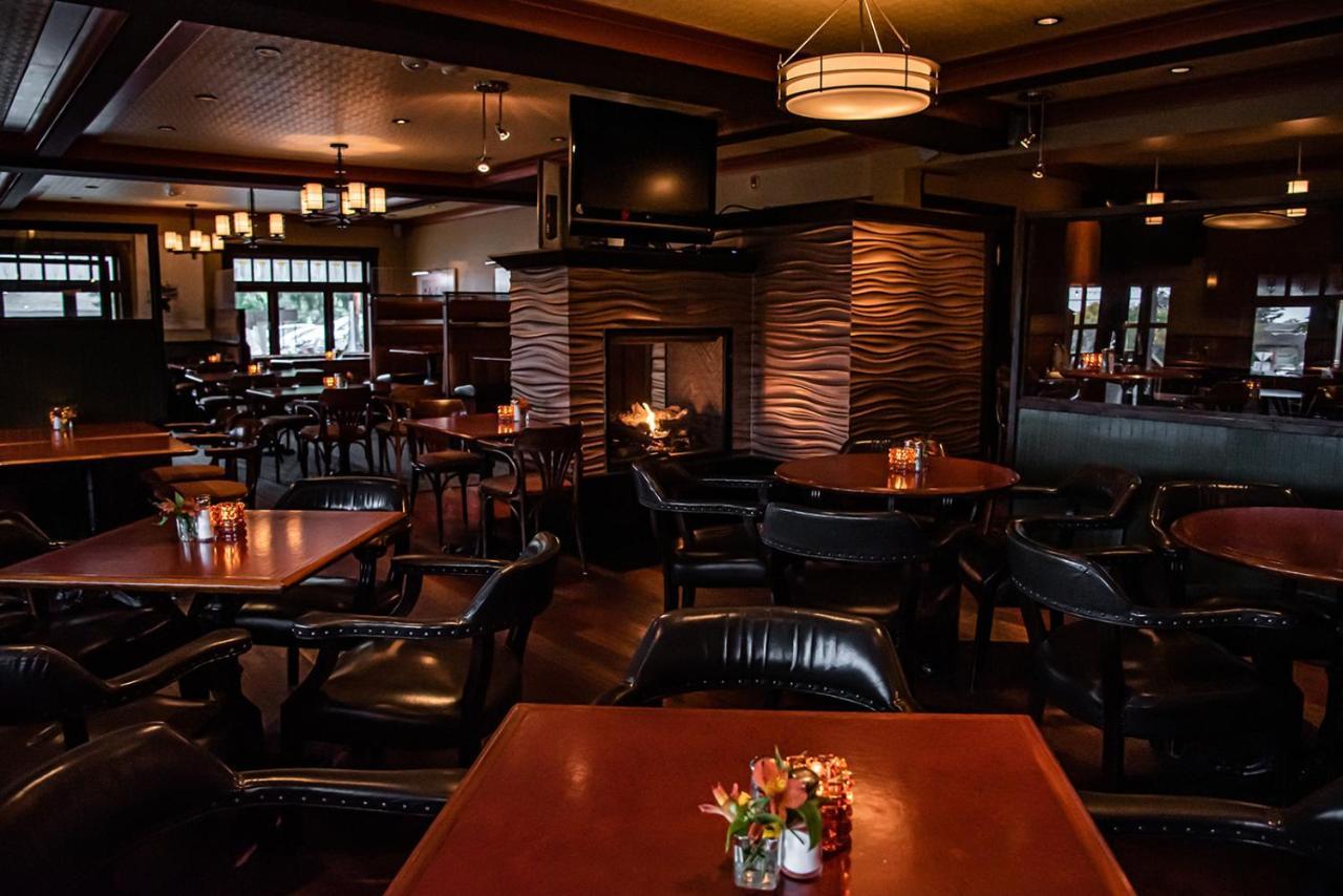 Salt Spring Inn Ганг Екстер'єр фото